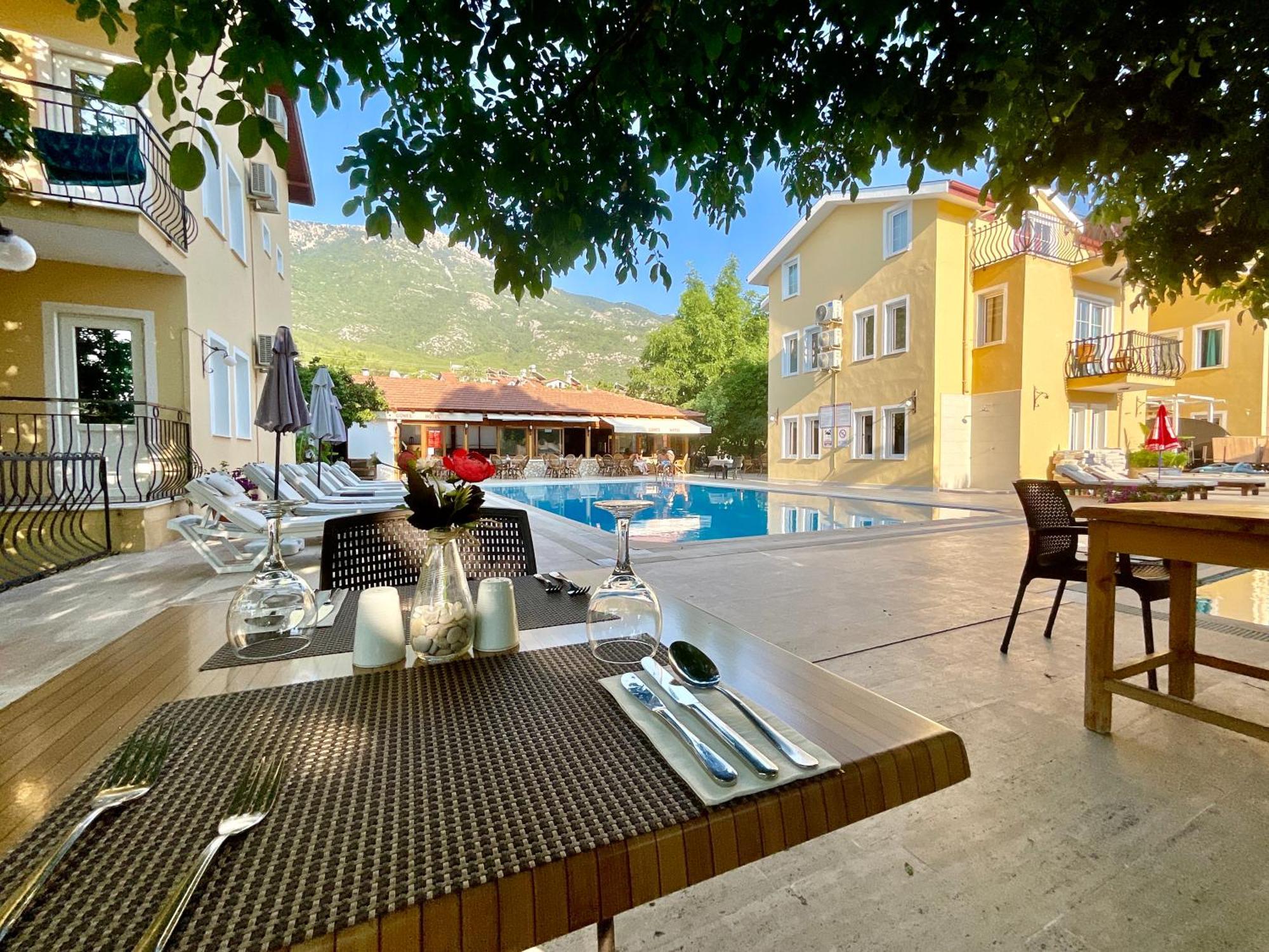 Gunes Boutique Otel Фетхие Экстерьер фото