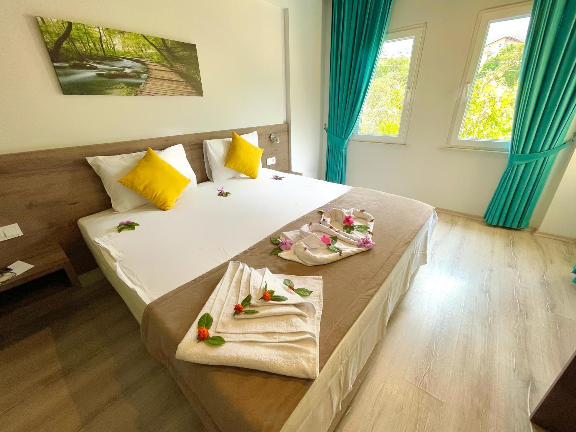 Gunes Boutique Otel Фетхие Экстерьер фото
