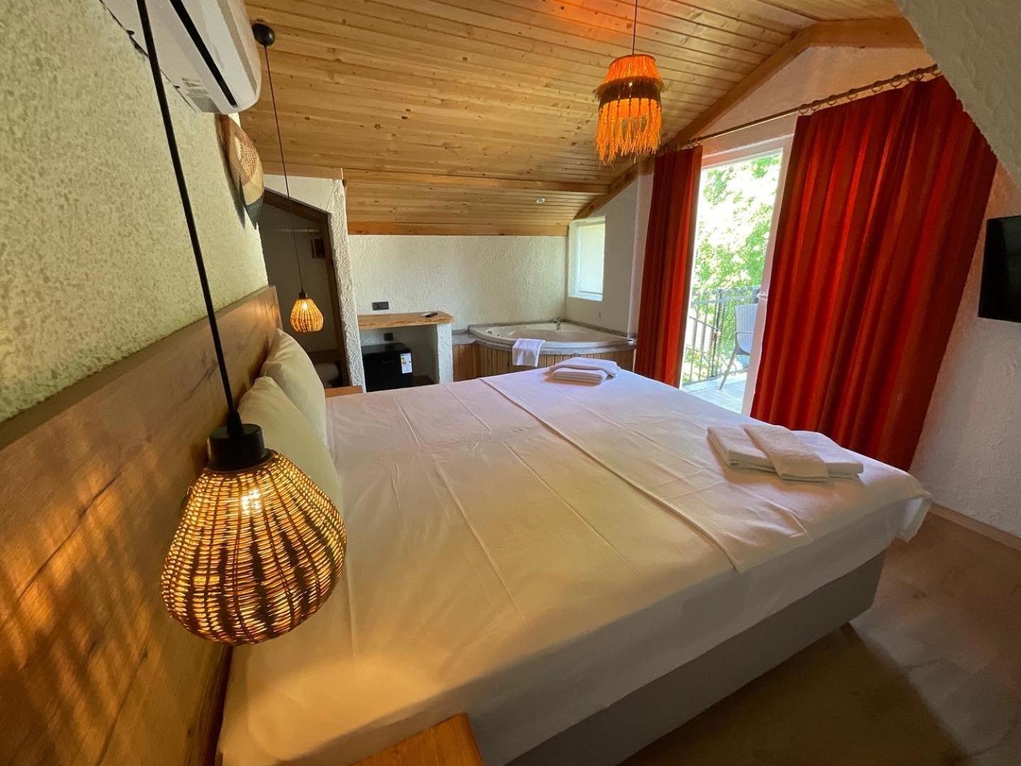 Gunes Boutique Otel Фетхие Экстерьер фото