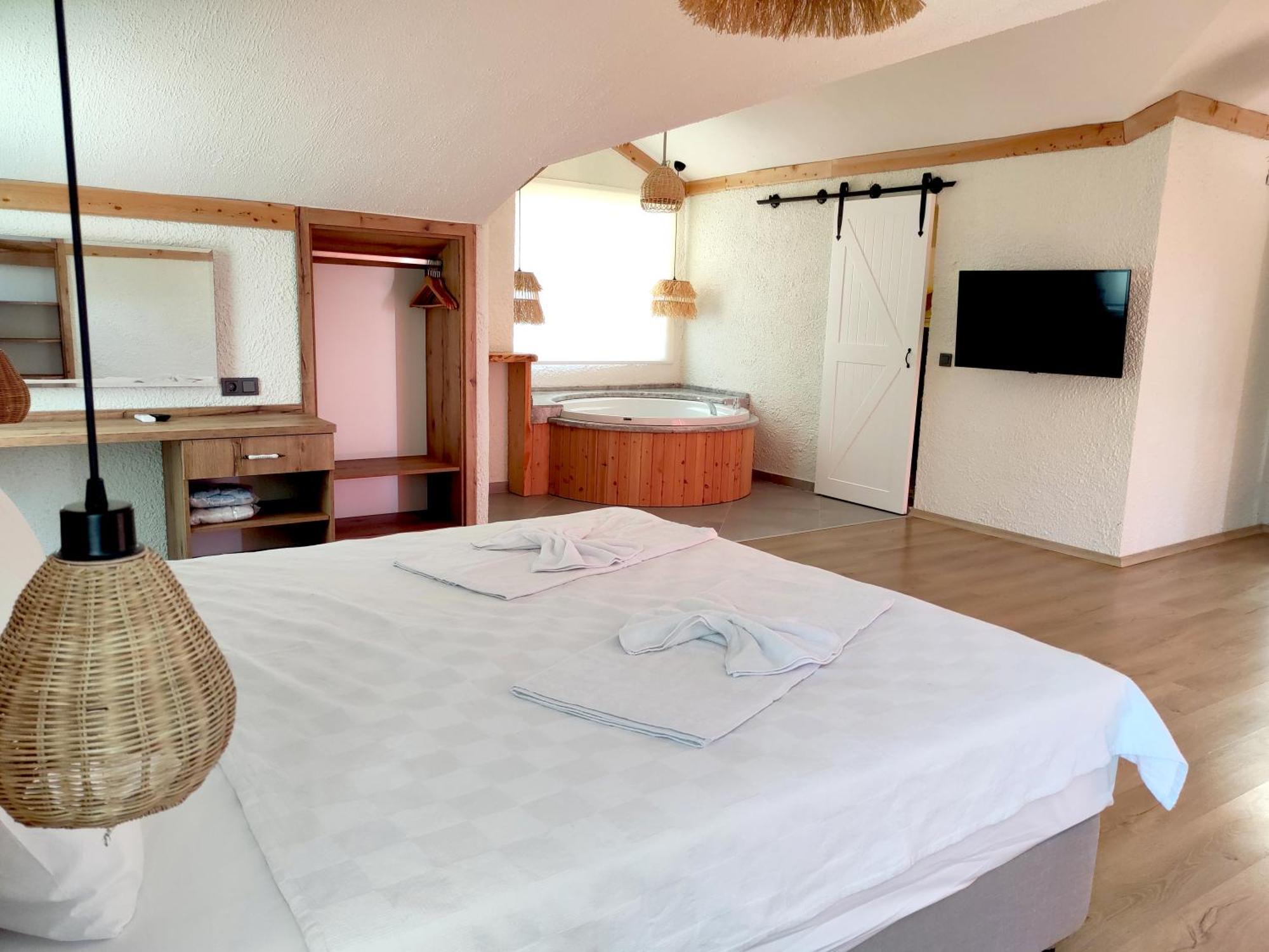Gunes Boutique Otel Фетхие Экстерьер фото
